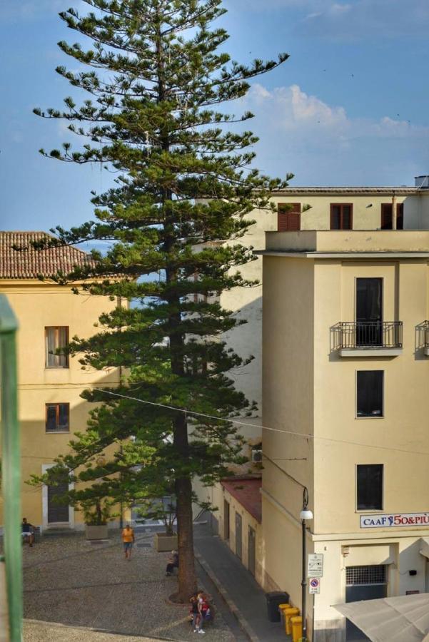 Domus D'Angelo B&B ฟอร์เมีย ภายนอก รูปภาพ