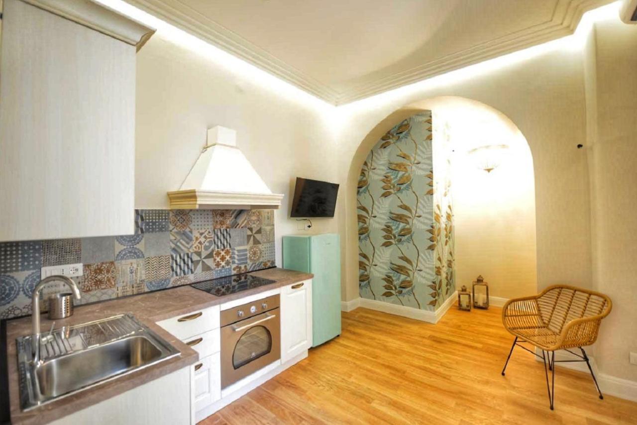 Domus D'Angelo B&B ฟอร์เมีย ภายนอก รูปภาพ